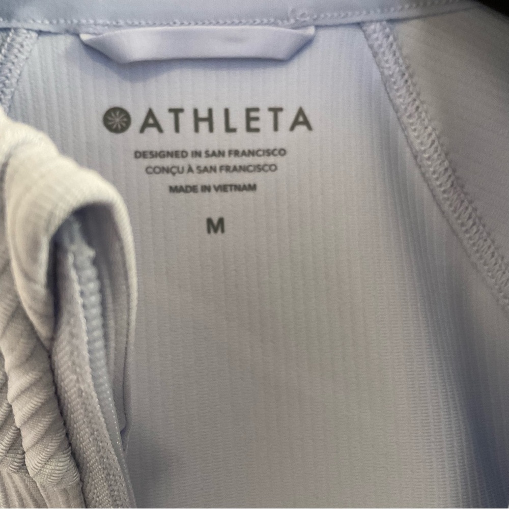Athleta Salutation Ribbed Jacket III - NWT - Medium - Gossamer Blue Rib - Picture 9 of 12